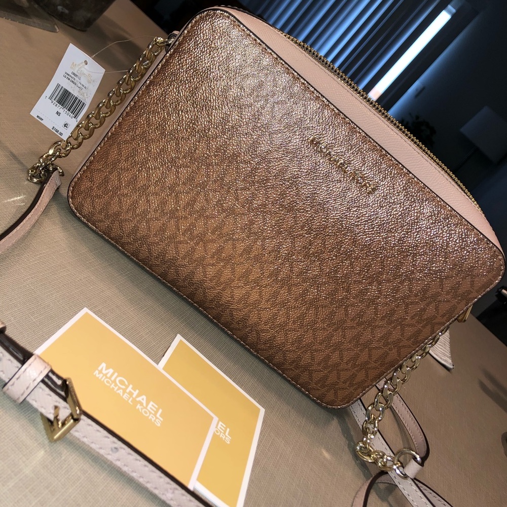 Michael Kors crossbody bag